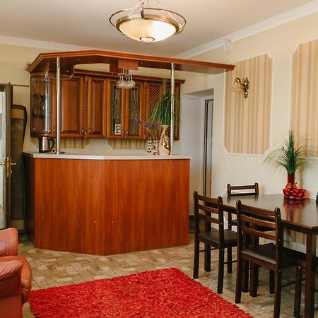 Джерело Kamjanez-Podilskyj Exterior foto